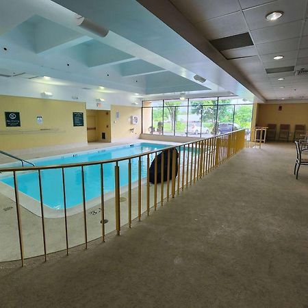 La Quinta By Wyndham Stamford / New York City Extérieur photo